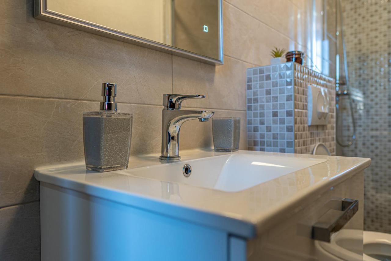 Apartament Su Casa - At Kastela Oldtown Zewnętrze zdjęcie