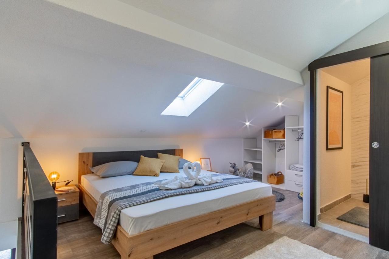 Apartament Su Casa - At Kastela Oldtown Zewnętrze zdjęcie